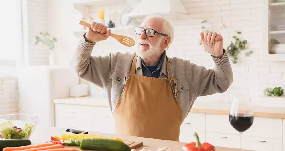 choisir le maintien à domicile comme alternative à l’EHPAD ou LA MAISON DE RETRAITE